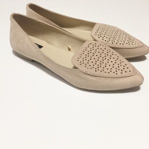 Jones New York Size 9M Samantha Laser Cut Loafers